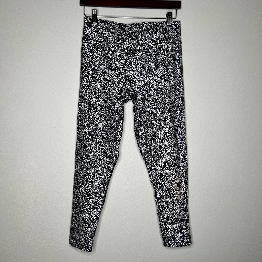 Noli Yoga Reflective Splatter Black and Silver Patterned Leggings Women’s Sz L
